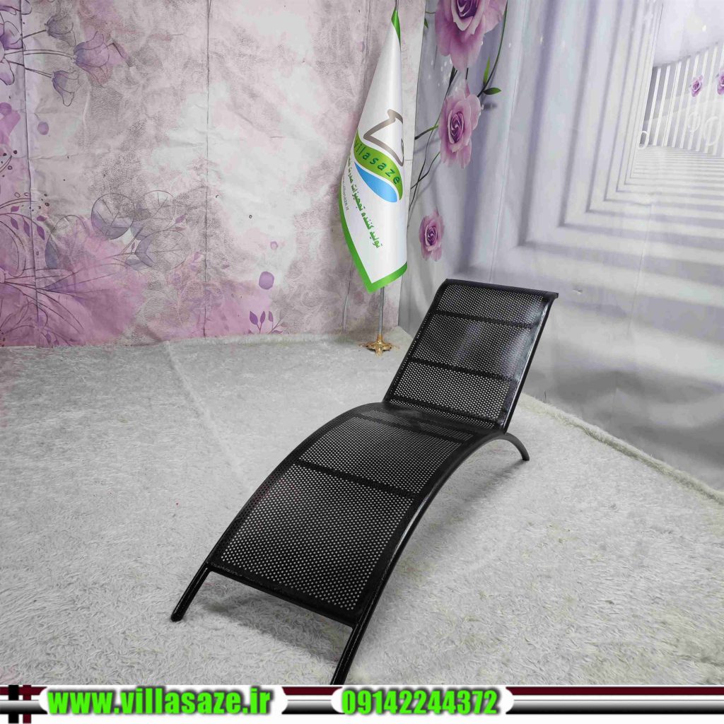صندلی لب استخر