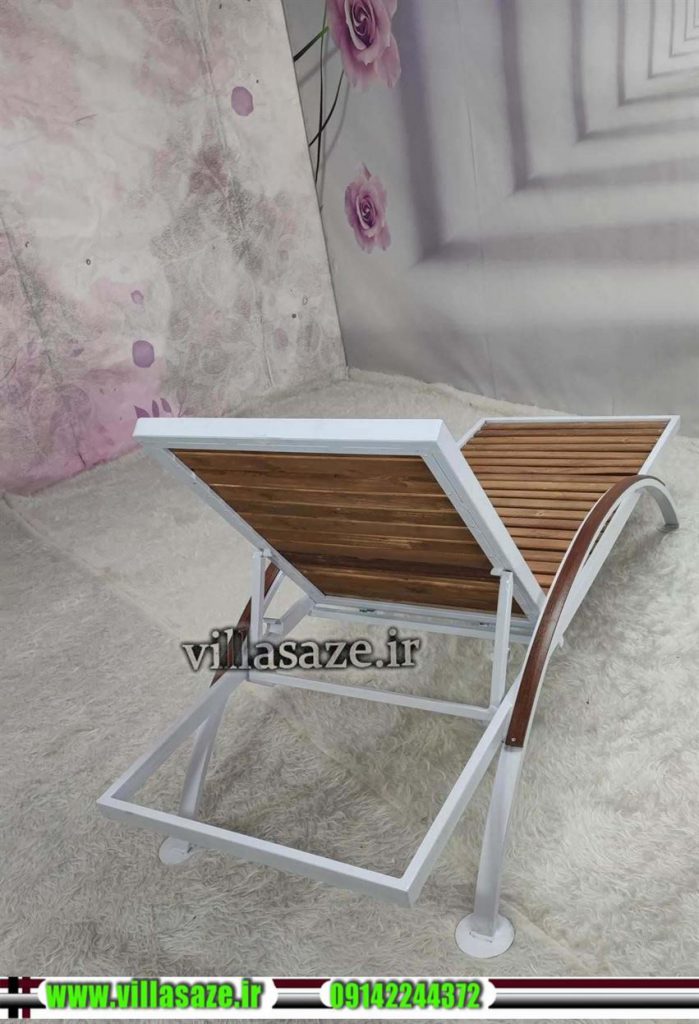 تخت ساحلی محکم